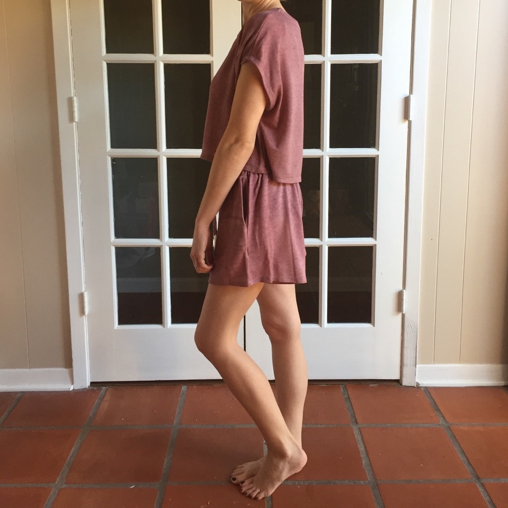 LAST ITEM Mauve Sweetheart Lounge Set - Picture 4 of 8